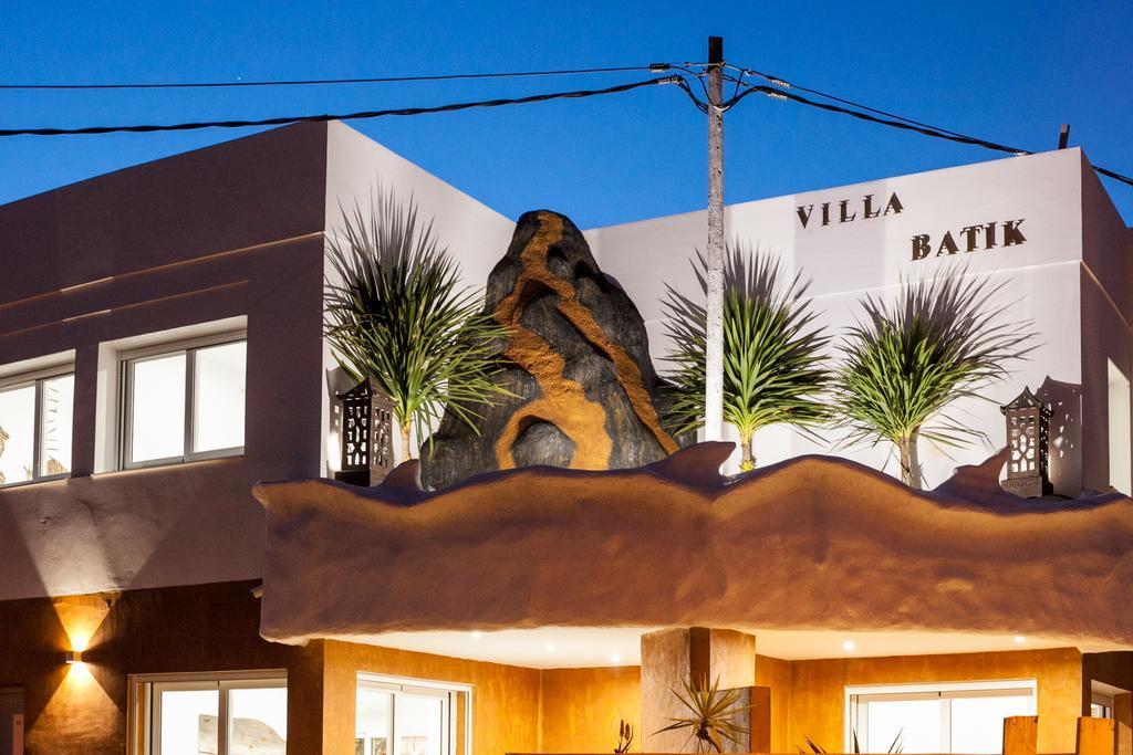 Vista Roses Mar - Villas Batik المظهر الخارجي الصورة