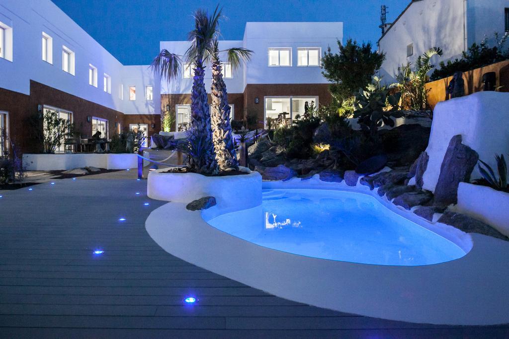 Vista Roses Mar - Villas Batik المظهر الخارجي الصورة